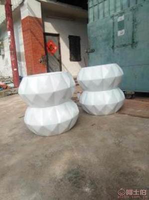 【广西桂林玻璃钢菱形几何花盆定做|广西桂林菱形几何花盆生产厂家】豆双东 - 个体经营 - 热卖促销