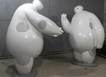 广西玻璃钢雕塑厂家供应卡通大白雕塑卡通动漫浮雕商场室内景观展示摆件