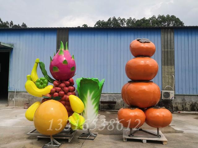 广西柿文化主题玻璃钢柿子雕塑成为了吸引大家争相体验的打卡胜地